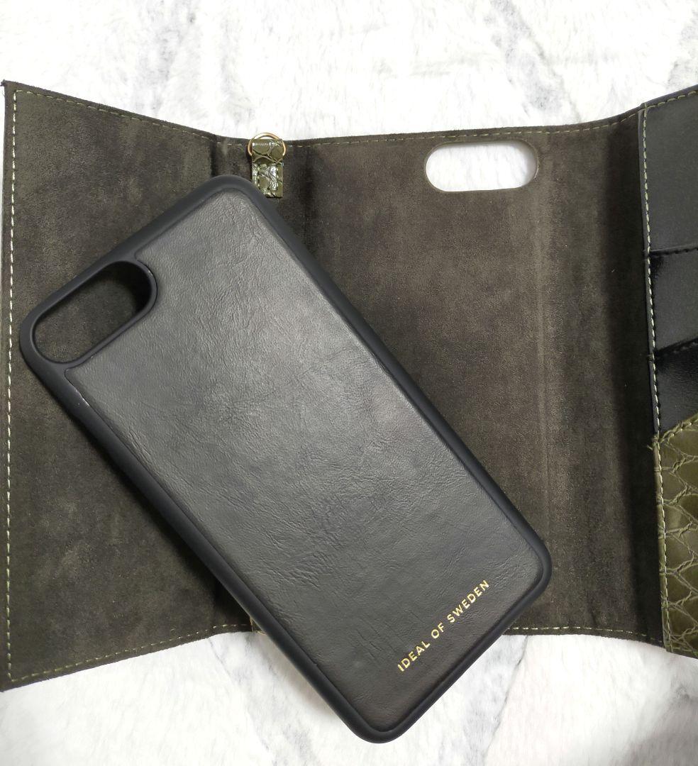新品❤アイディール❤iPhone 8plus◇カバー◇ケース◇蛇◇手帳/磁気◇緑