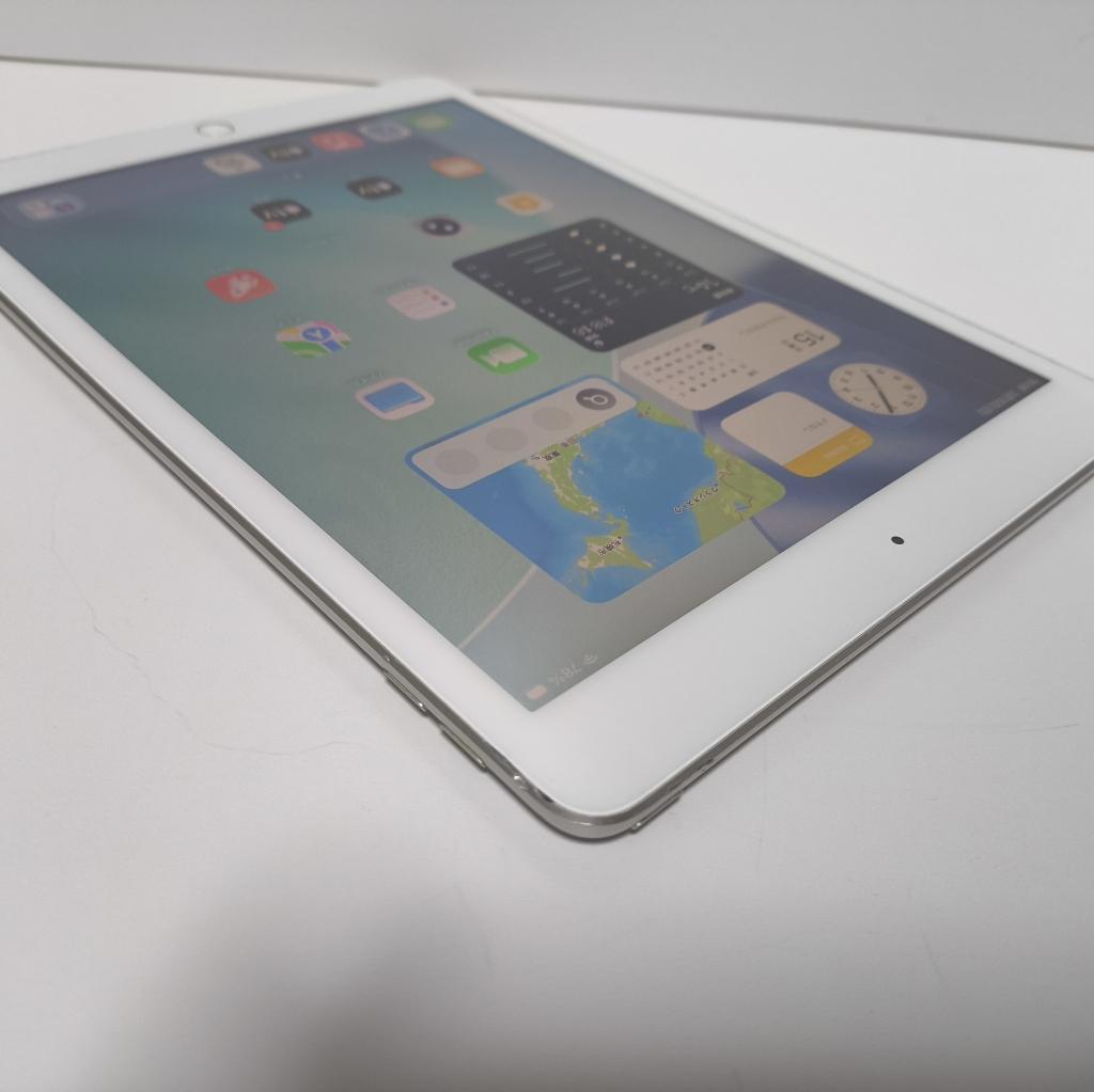 iPad 10.2インチ　第8世代　Wi-Fi 32GB No403