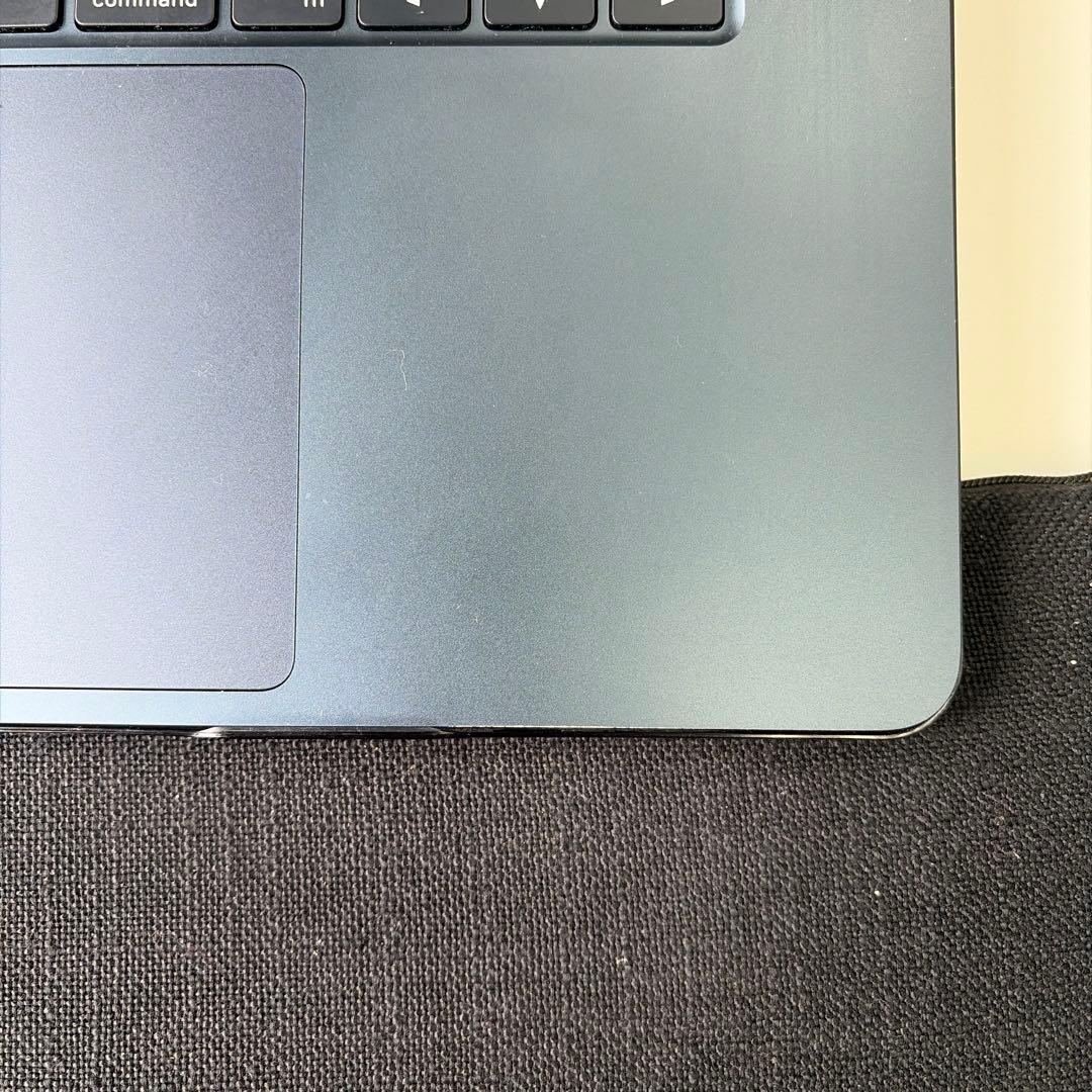 MacBook Air M3 15インチ (2024) 本体　電池96% 美品