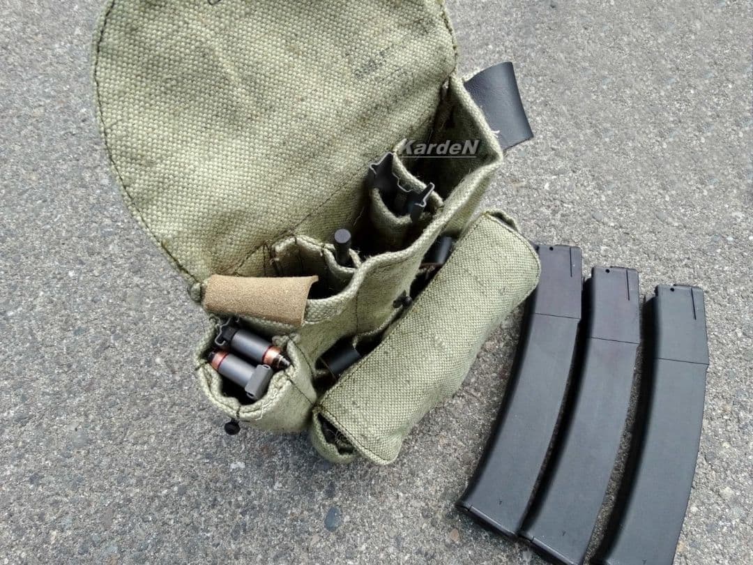 ロシア/ソ連実物 PP-19 01 Vityaz 9×19mm マガジンポーチ