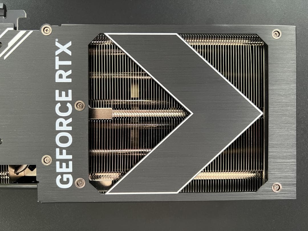 グラフィックボード・グラボ・ビデオカード PNY RTX4070Ti SUPER 16GB OC XLR8 ARGB