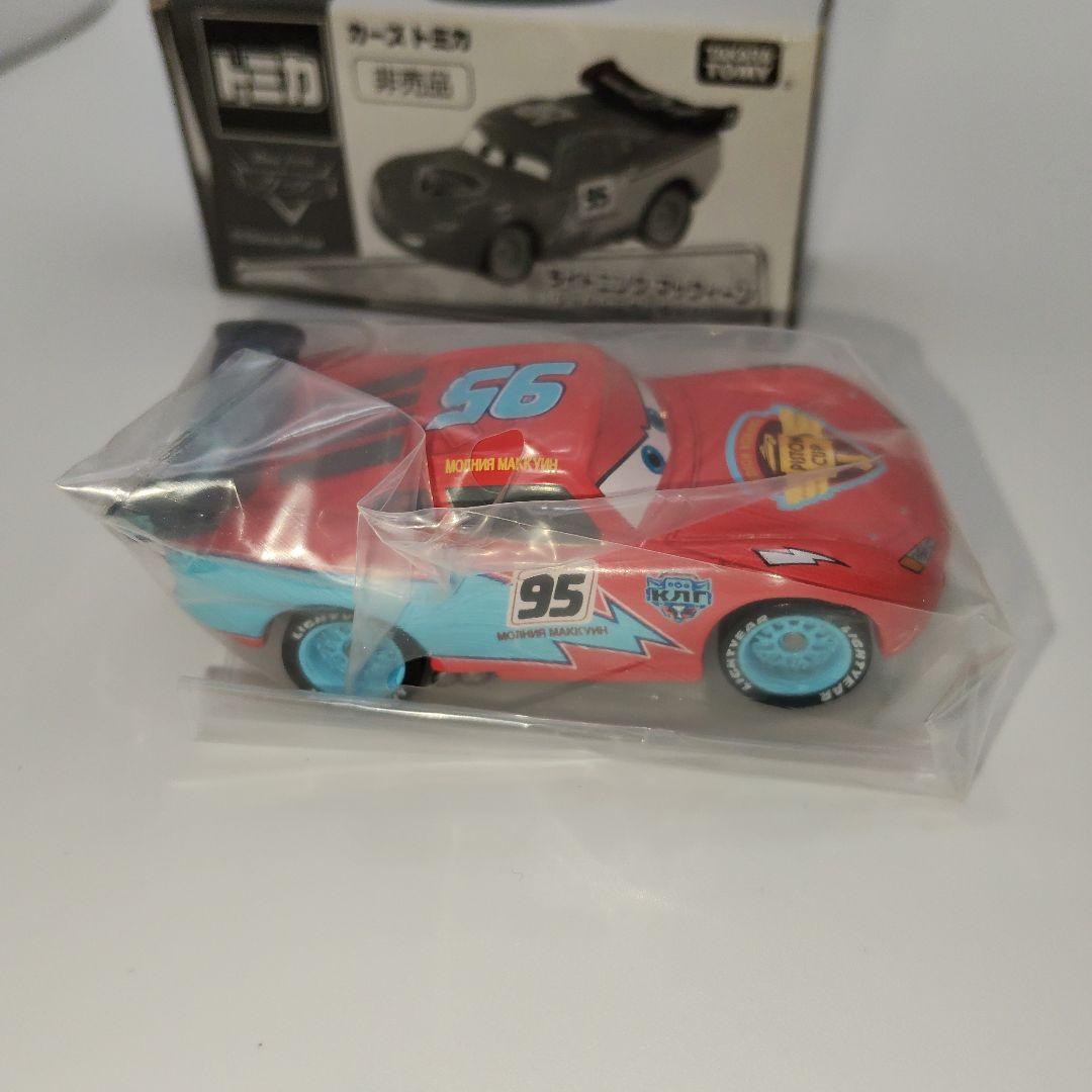 【新品 希少】アイスレーサータイプ　トミカ　カーズ　ライトニングマックィーン