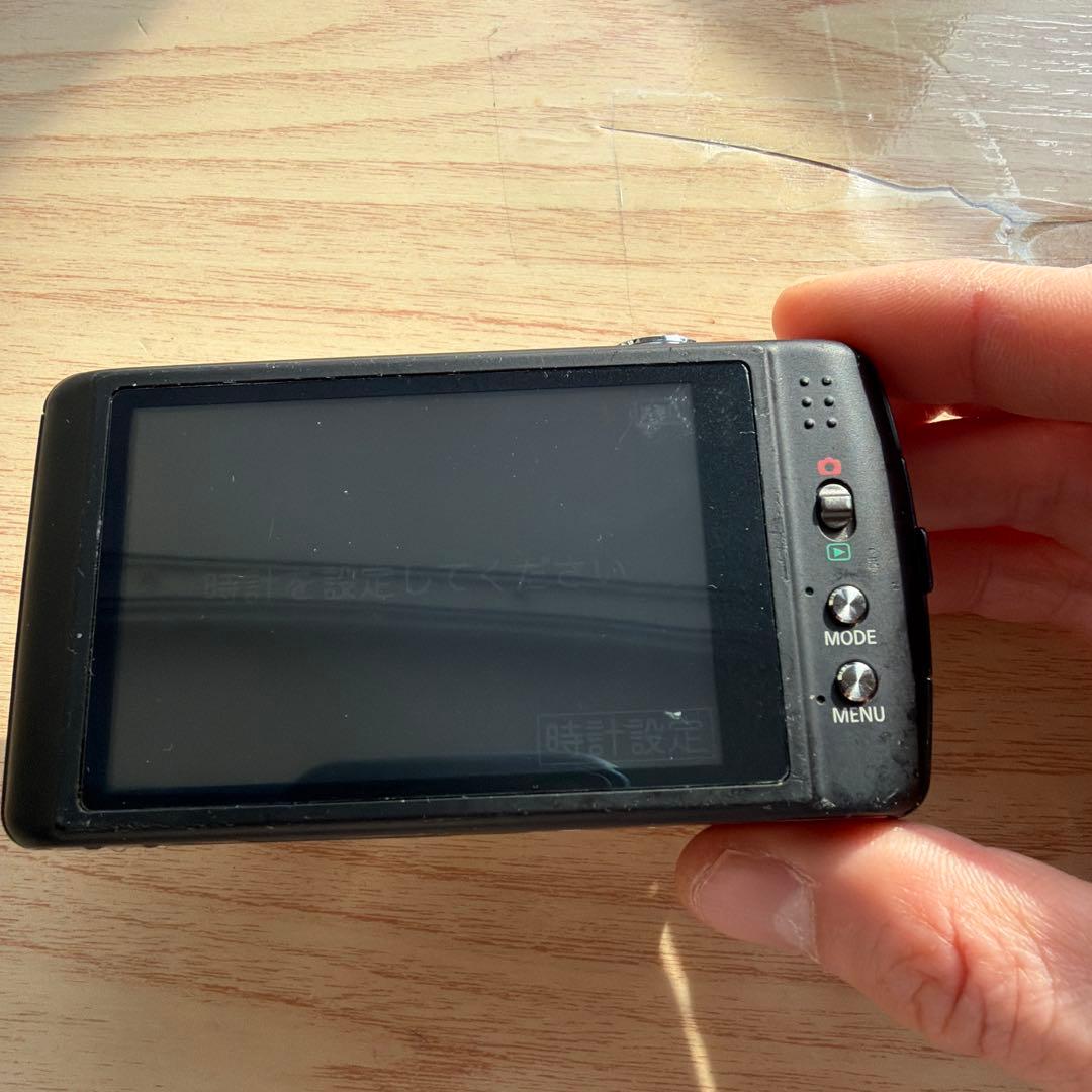 LUMIX AVCHD コンパクトデジタルカメラ 本体と充電器