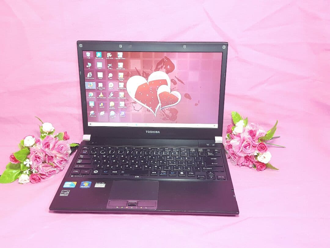 ✨Win10✨東芝✨小型Dynabook✨バッテリー良好✨HDMI✨メモリ4G