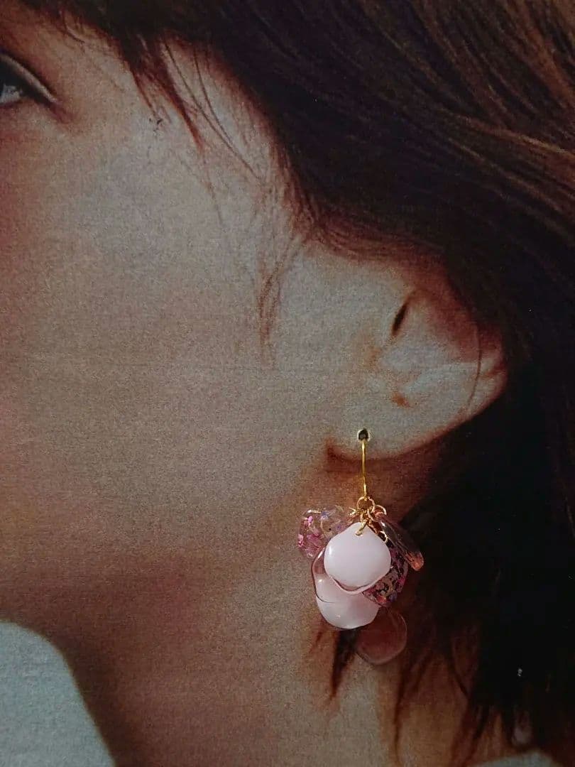 ≪336 ピンク≫レジンピアス 550円