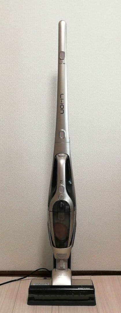 HITACHIコードレススティッククリーナー