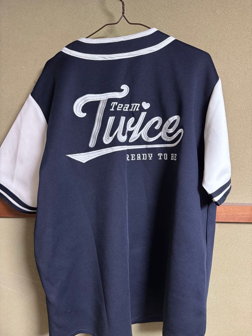 TWICE MISAMO サナ　ユニフォーム