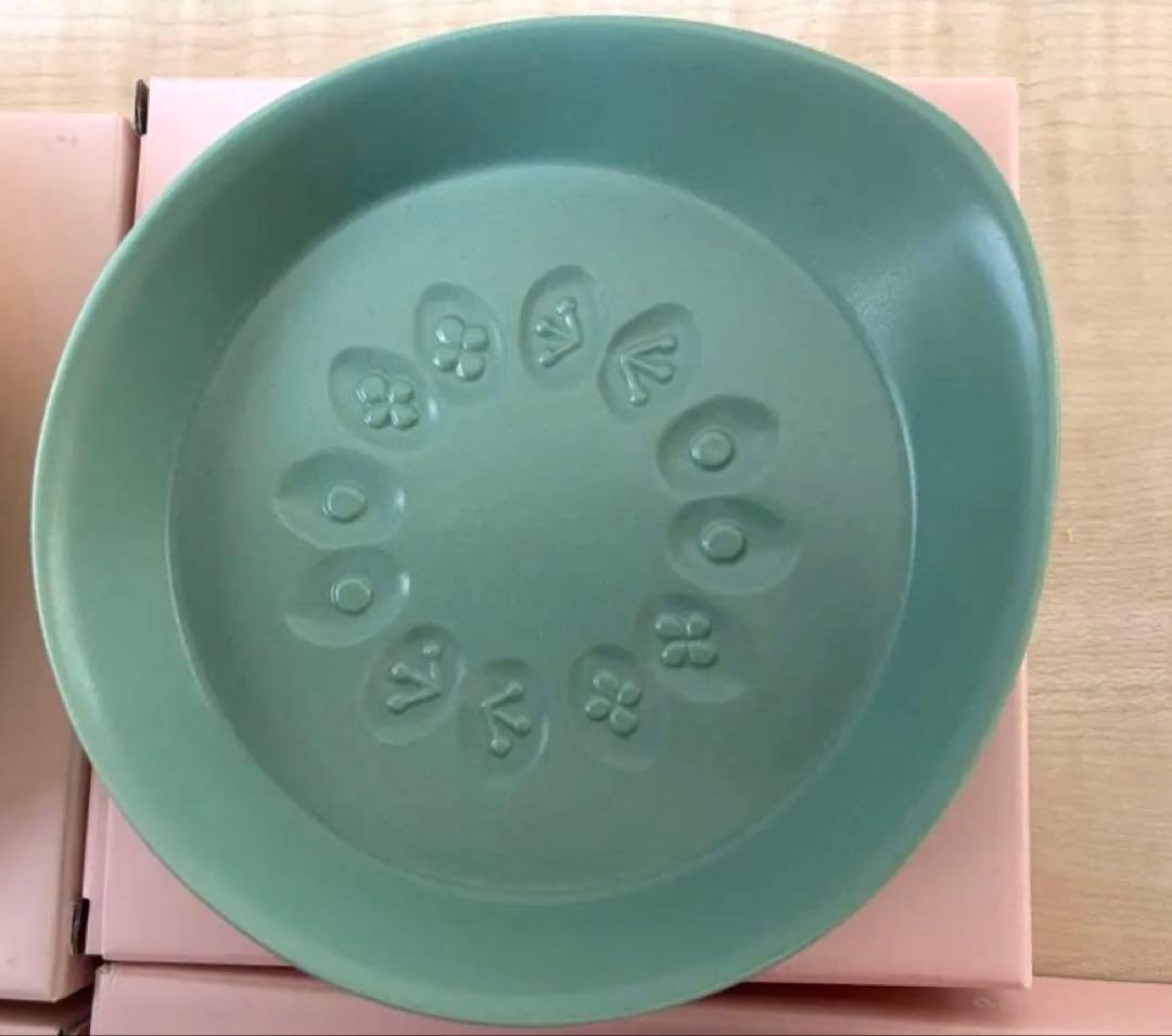 新品 箱あり ミナペルホネン　こどものうつわ　4枚セット