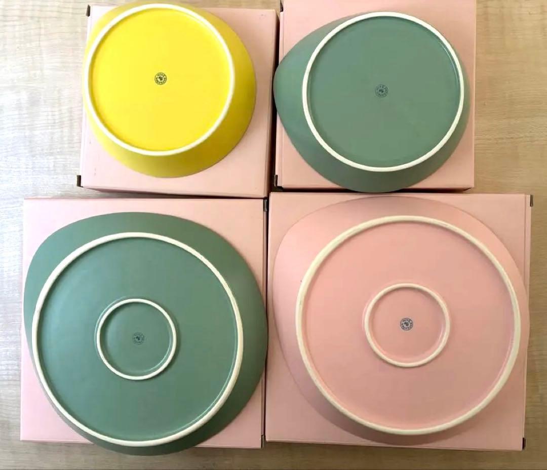 新品 箱あり ミナペルホネン　こどものうつわ　4枚セット