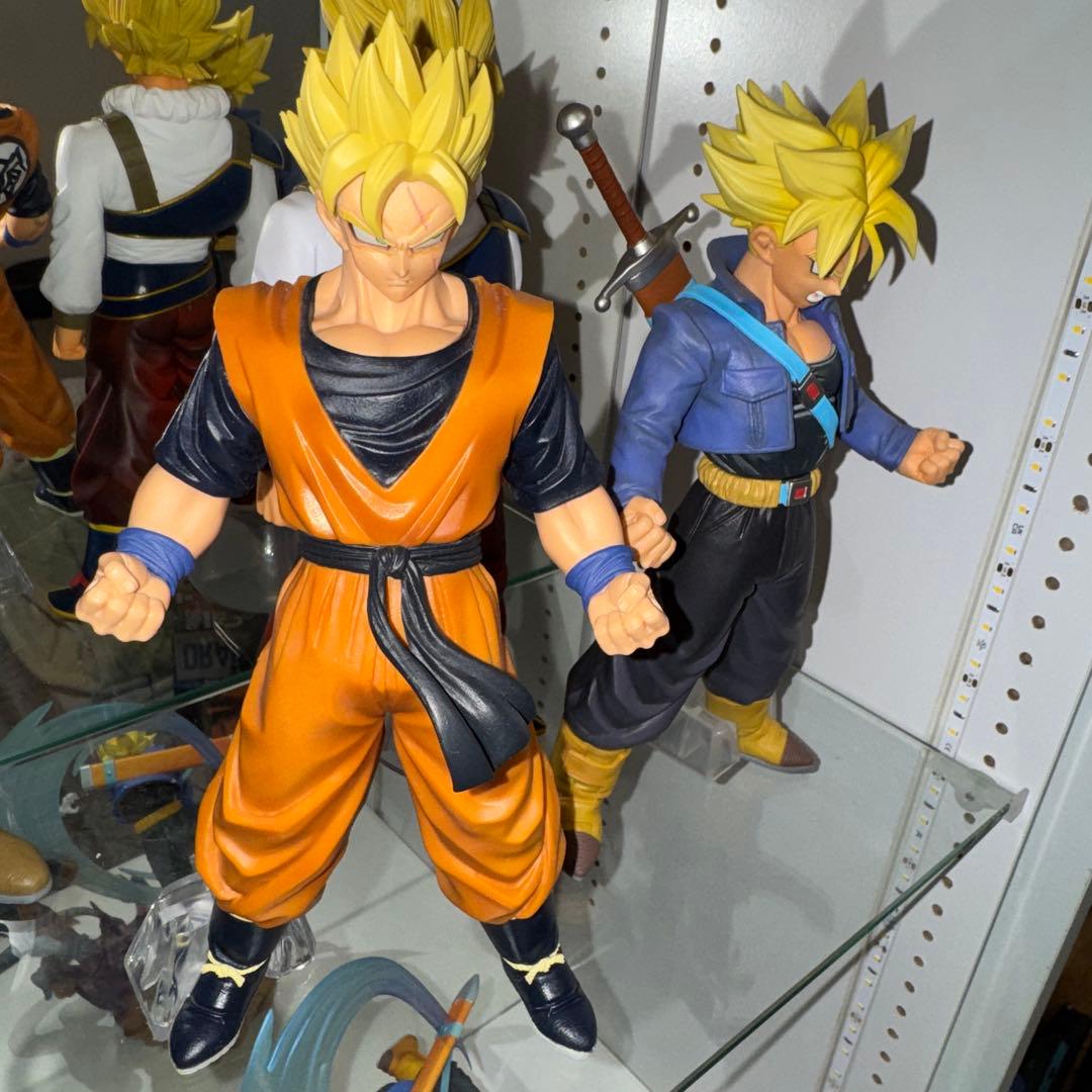 ドラゴンボール 孫悟空 孫悟飯未来 トランクス未来 フィギュア 一番くじ 箱あり