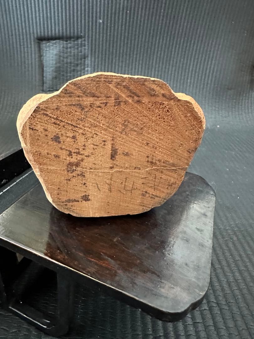 釈迦如来坐像 お釈迦さま アンティーク木彫 仏像　アンティーク台座付き　座禅