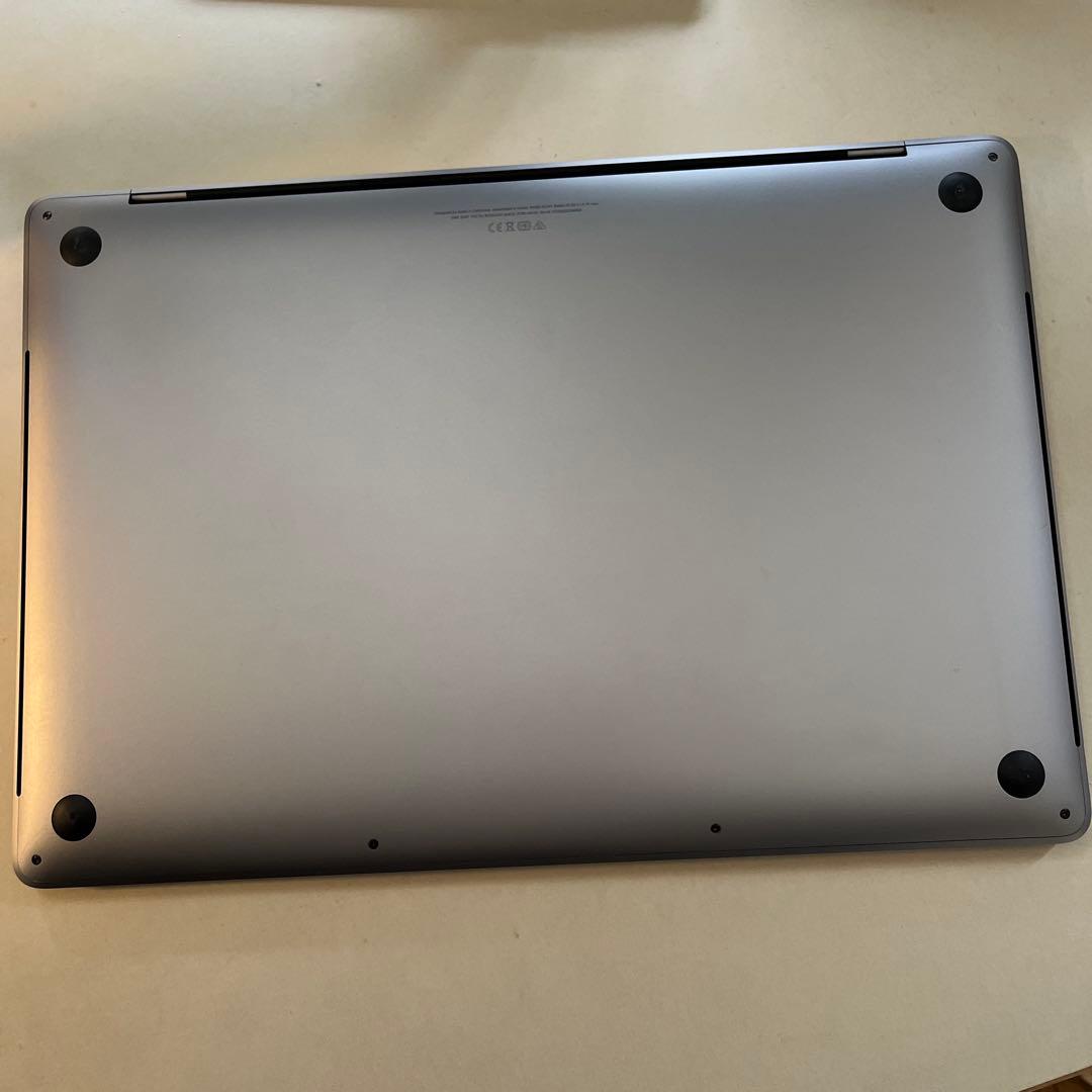 MacBook Pro 16インチ 本体