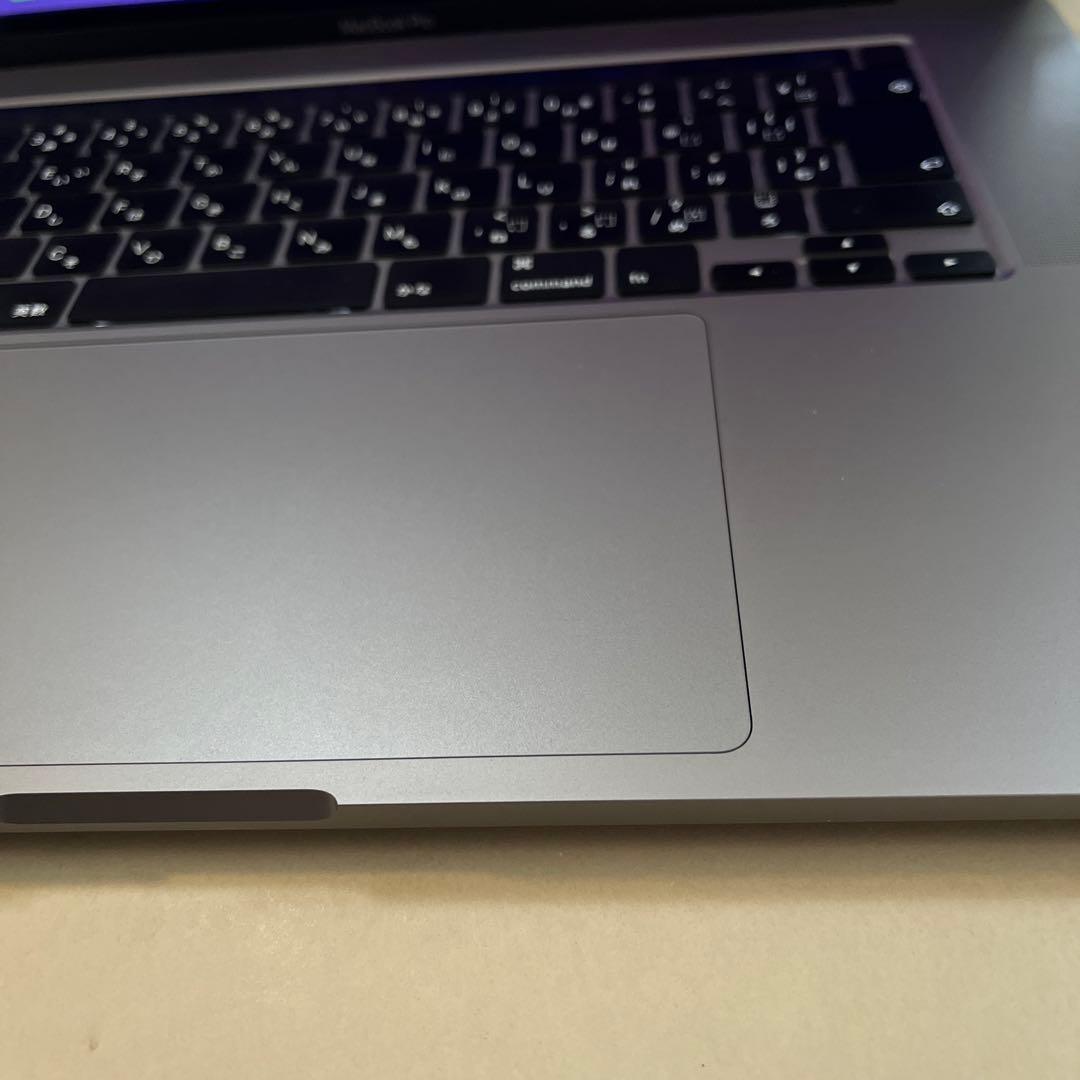 MacBook Pro 16インチ 本体