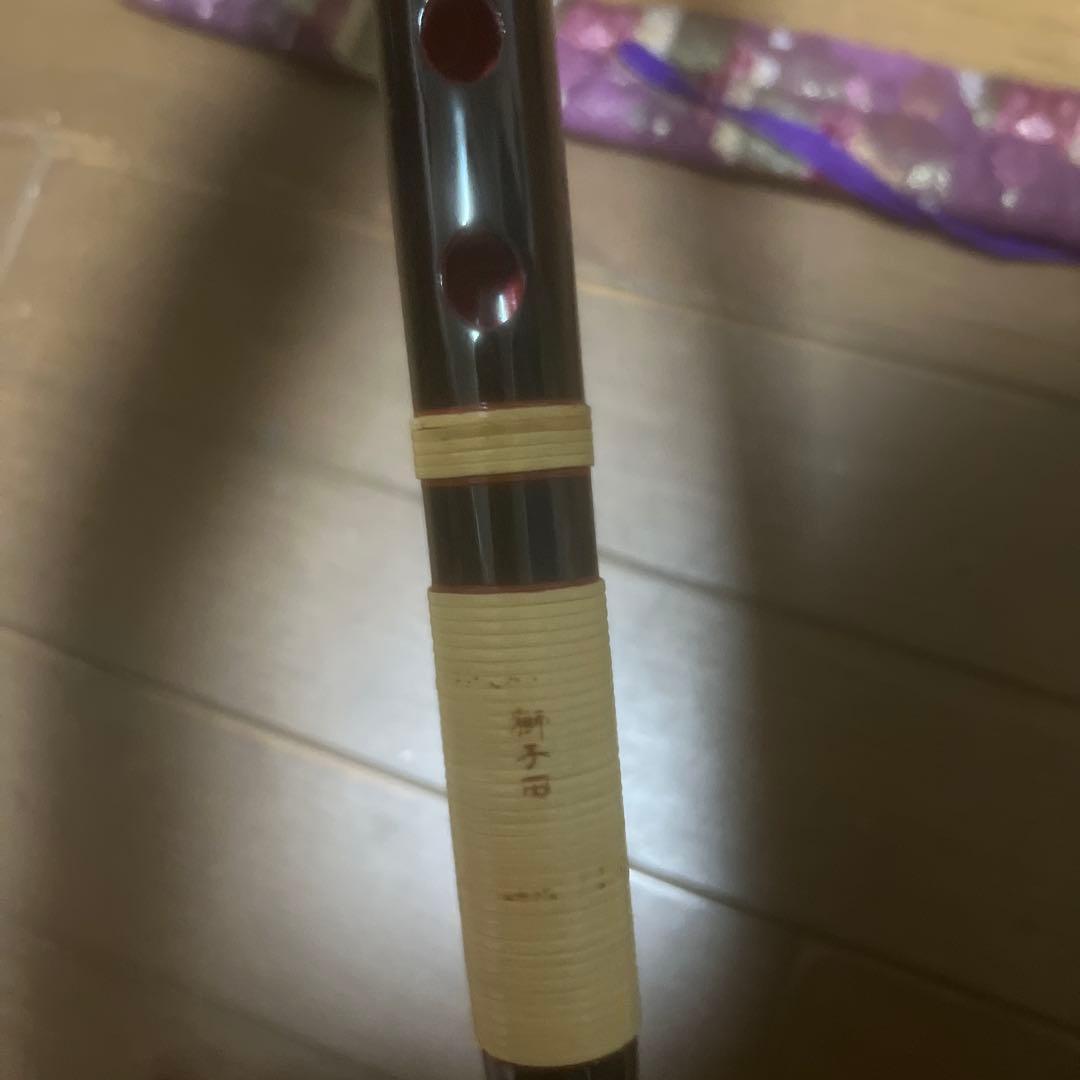黒い篠笛 赤い点装飾