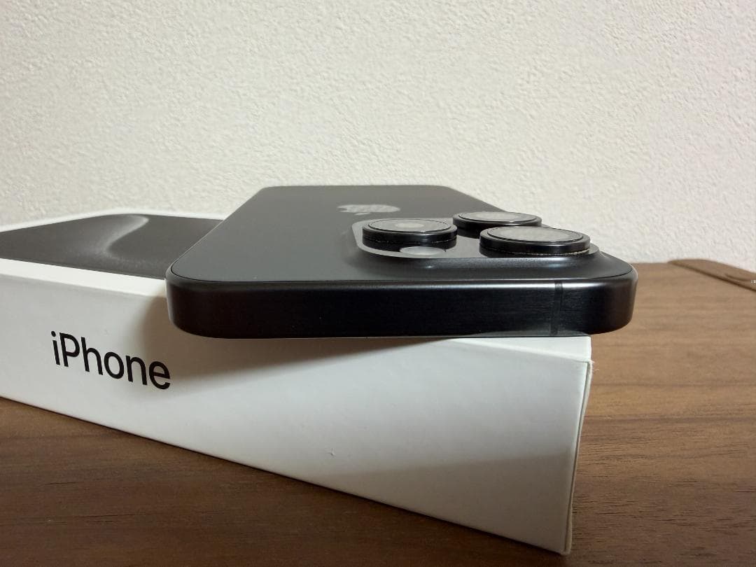 【iPhone 15 Pro 128GB】SIMフリー 美品