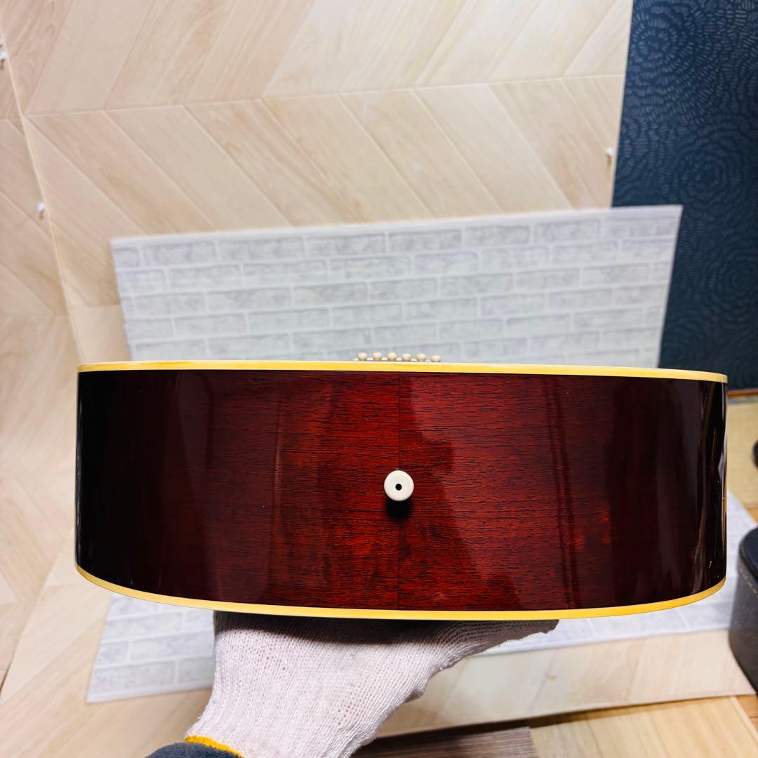 Morris MD-510 アコースティックギター　ケース付き