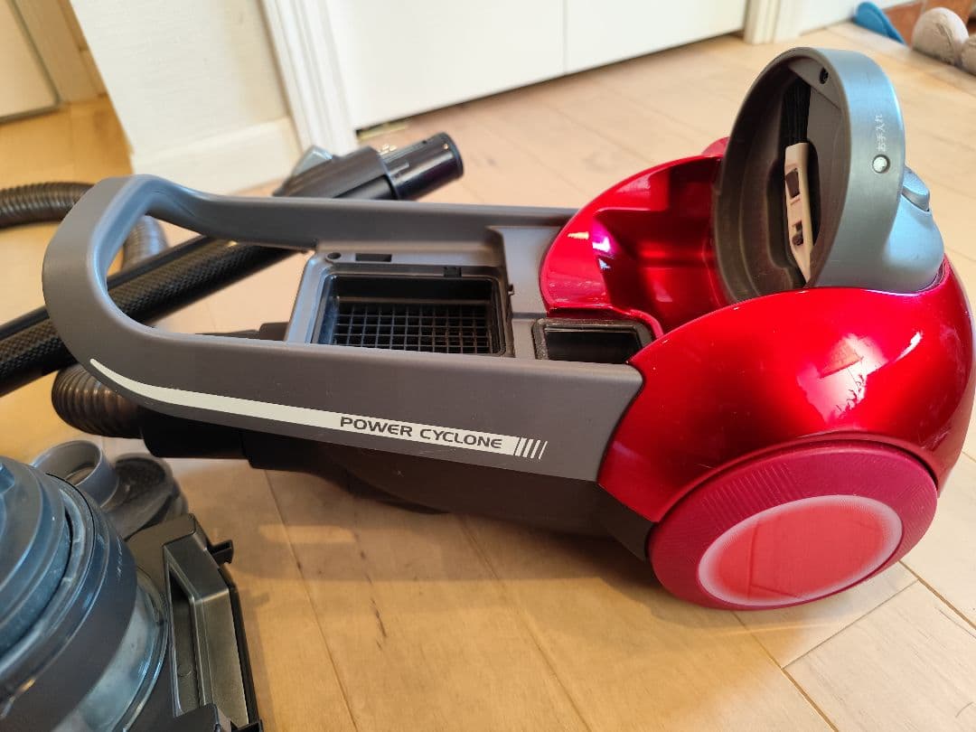 ​【中古】SHARP サイクロン掃除機 EC-VS510 2019年製 自走式