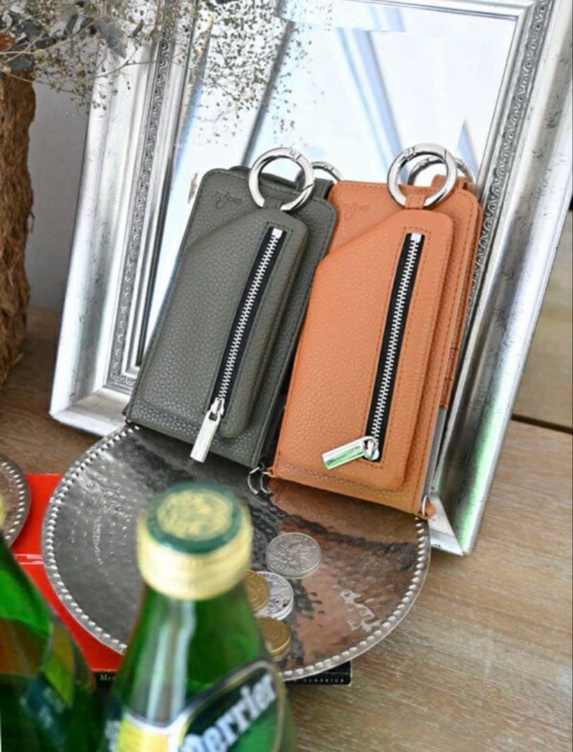 ⭐︎新品未使用品⭐︎ajewエジュー 携帯ケース マルチ対応Sサイズ オリーブ