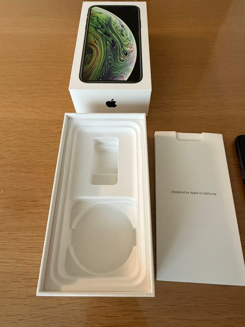 美品★iPhone XS