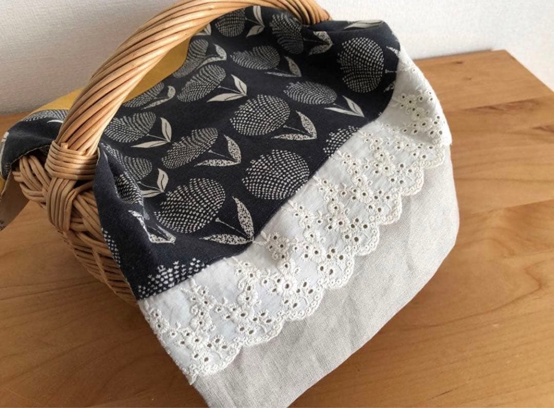 25.リネン　マルチカバー　北欧　チューリップ