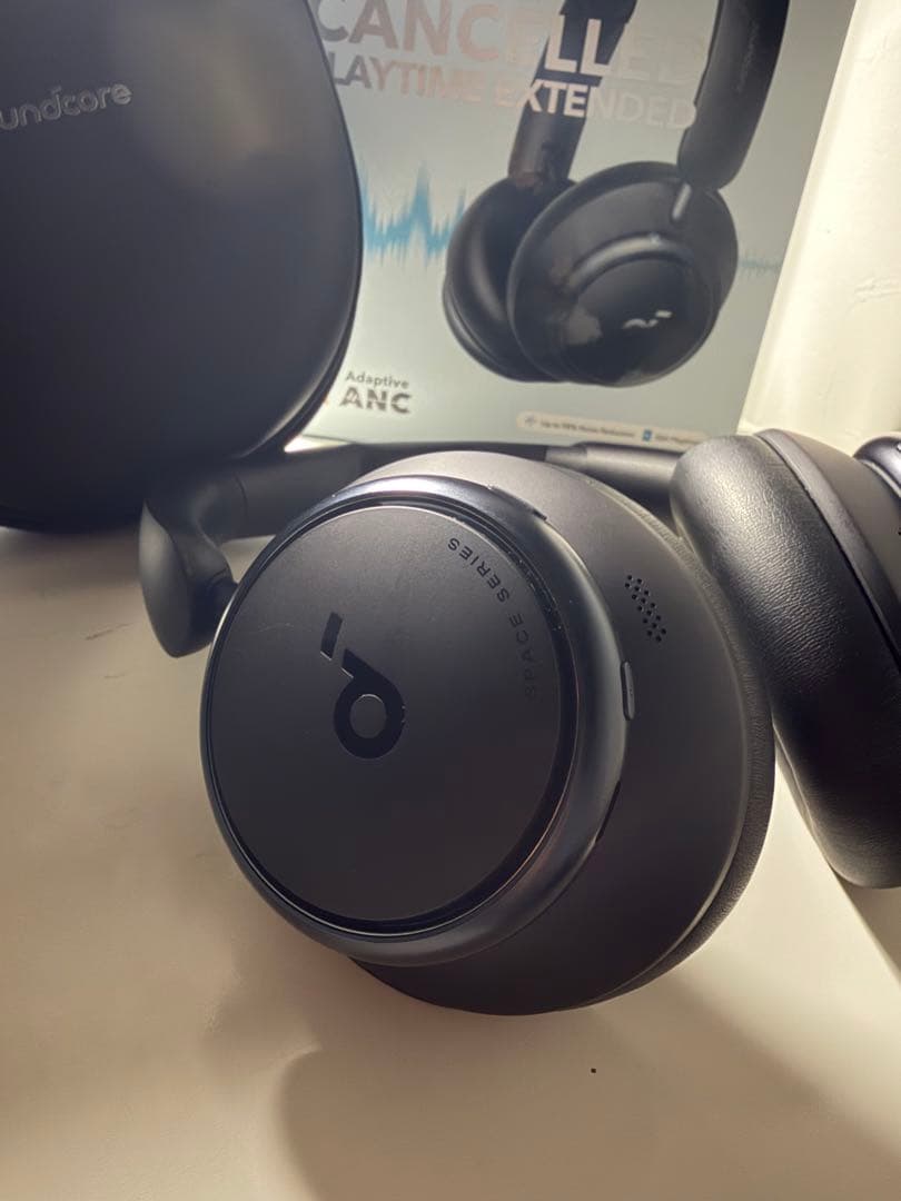 soundcore Q45 ワイヤレスヘッドホン 美品 箱•専用ケース付き