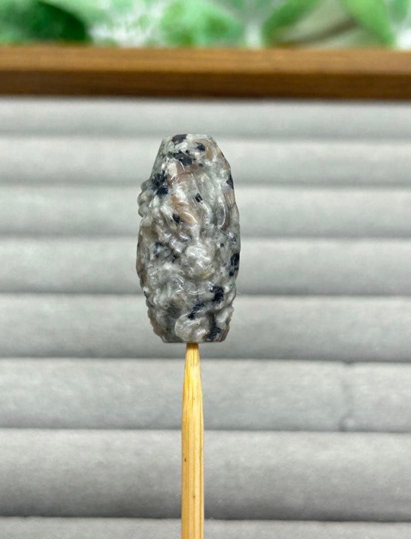 天然石水晶パーツ　ドラゴン天珠　No.2502