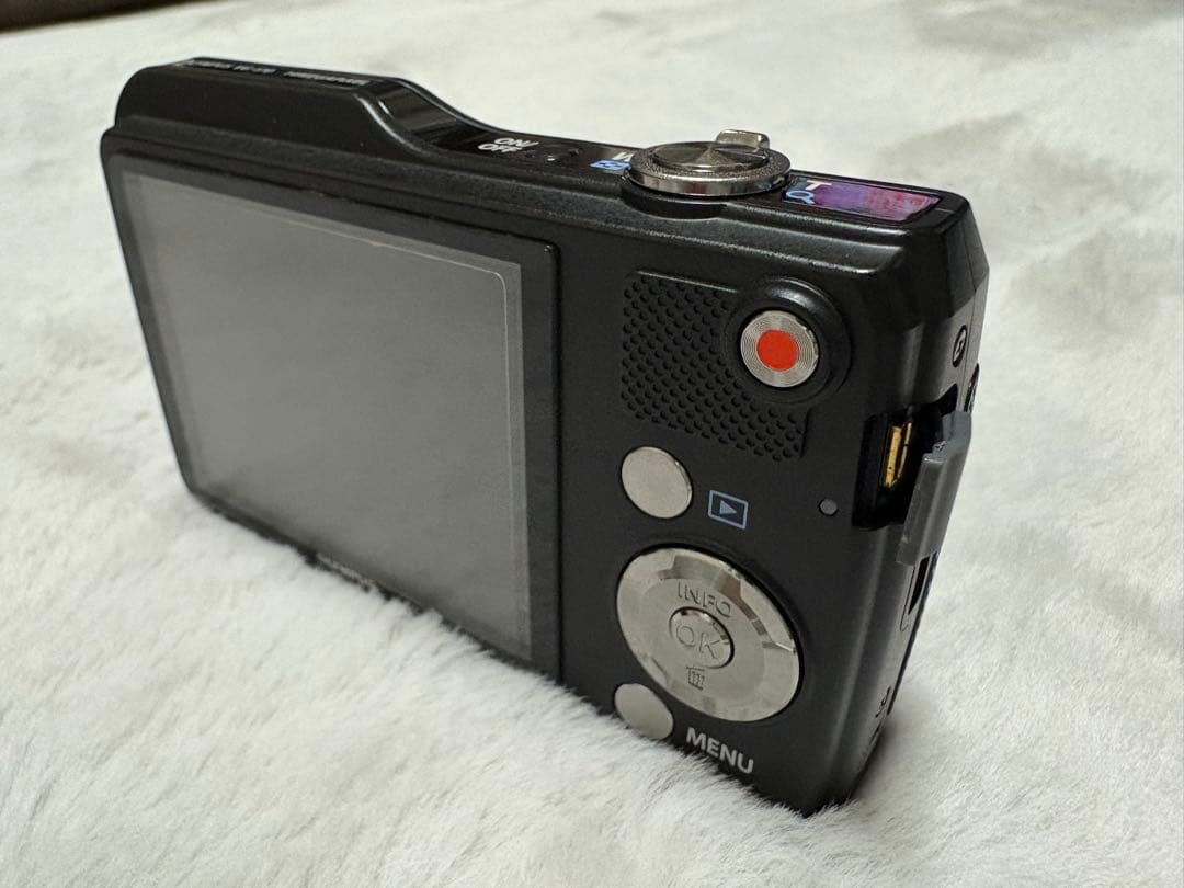 デジタルカメラ OLYMPUS VG-170