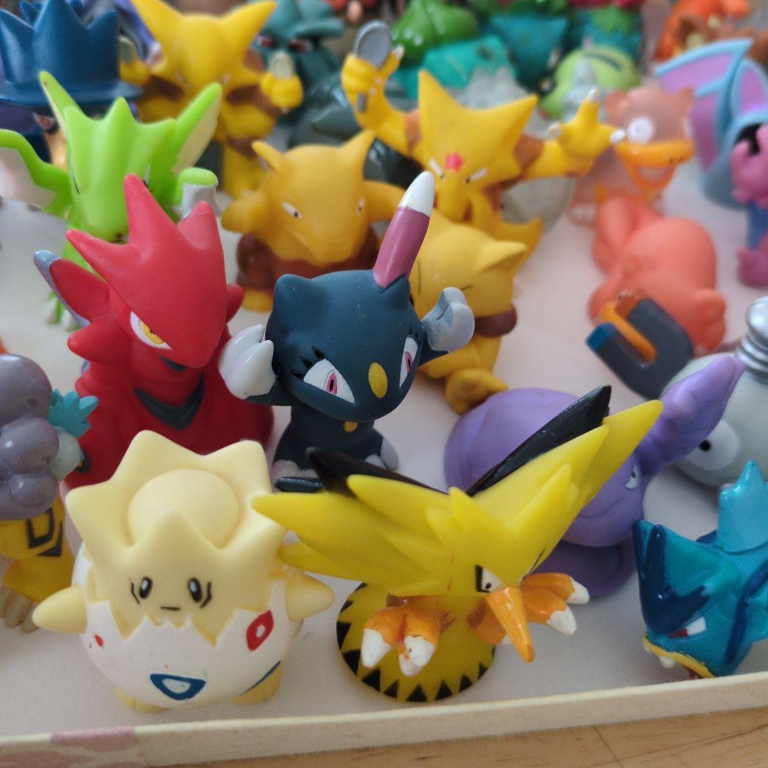 ポケモン フィギュア 　指人形セット 56個＋ミュウツーフィギュア　平成