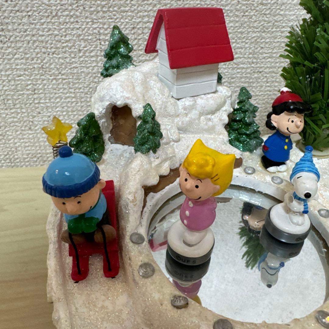 スヌーピー クリスマス　オルゴール　スケート　サンキョー　からくりオルゴール