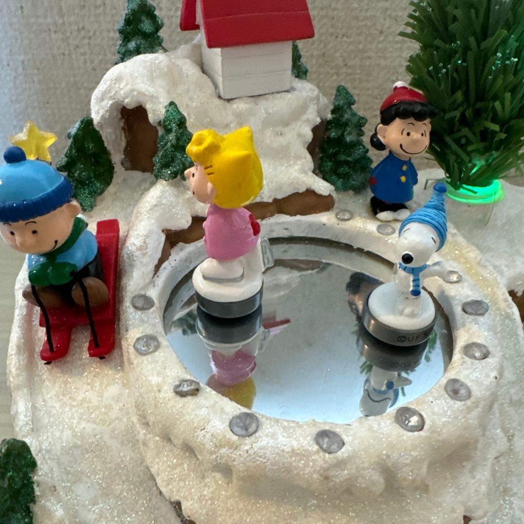 スヌーピー クリスマス　オルゴール　スケート　サンキョー　からくりオルゴール