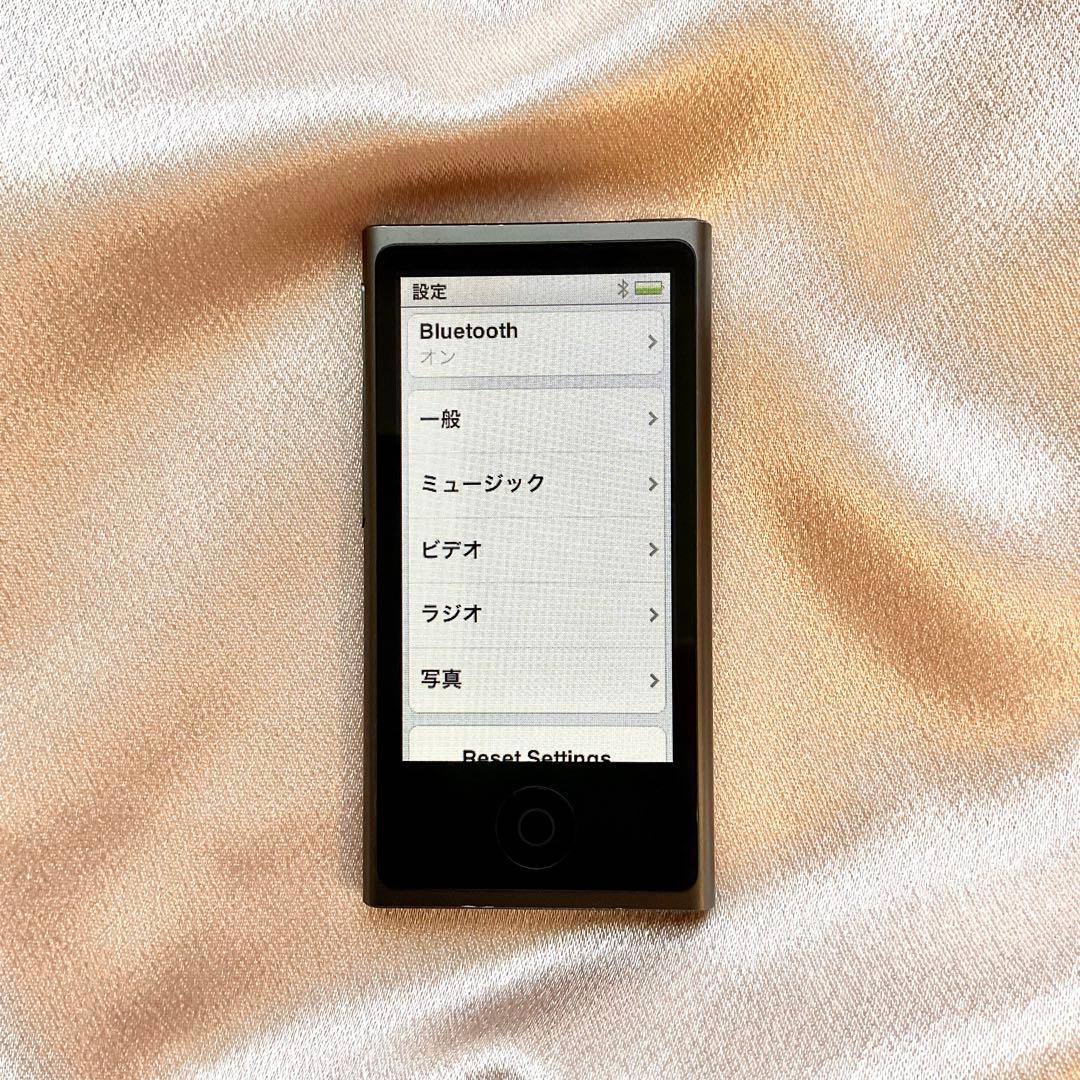 グレー色 iPod nano 第7世代 16GB アイポッドナノ 本体 X