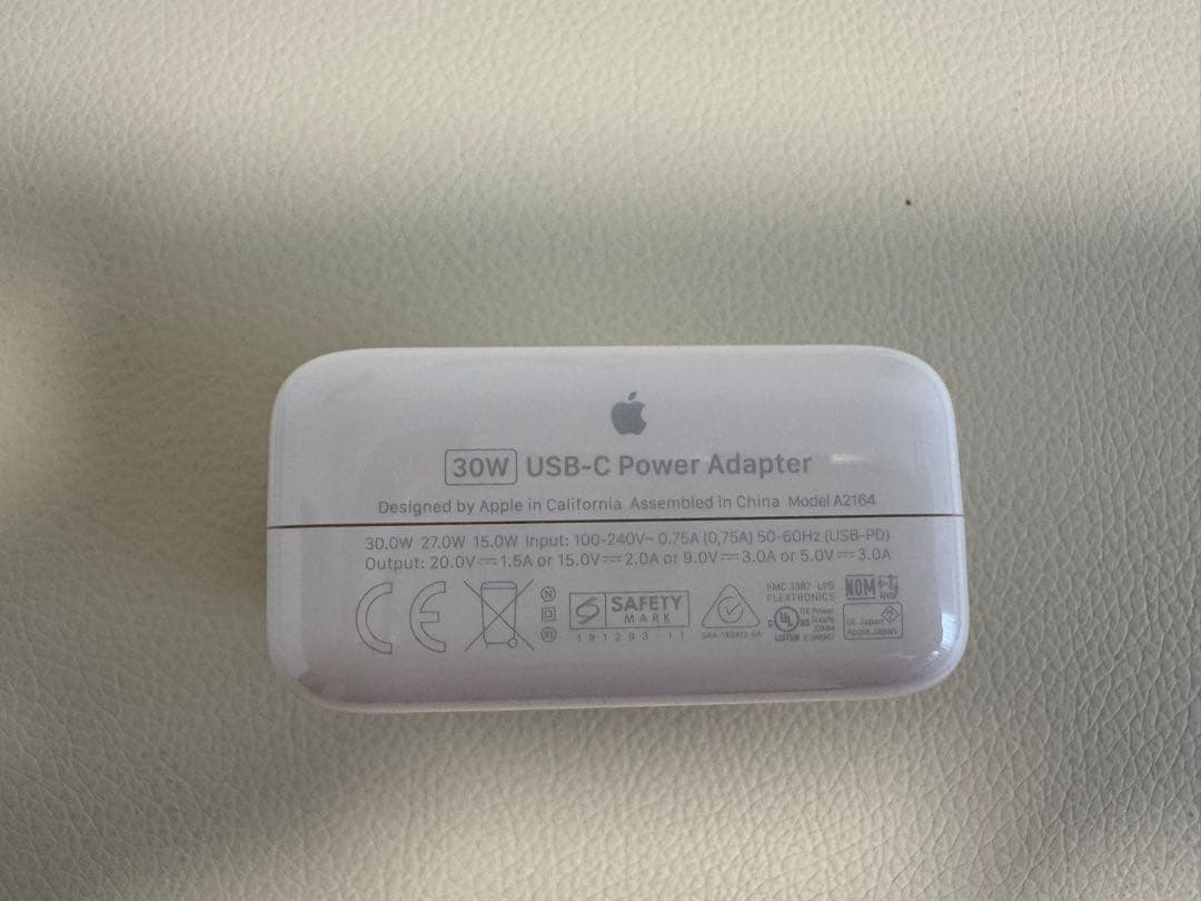【美品】MacBook Air 2020 M1/16GB/256GB