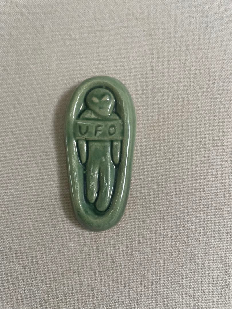 DAISAK 宇宙人デザインの箸置き　2個セット　UFOロゴ　未使用