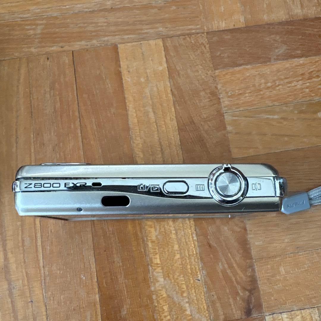 FUJIFILM デジタルカメラ FinePix Z800 EXR【動作確認済】