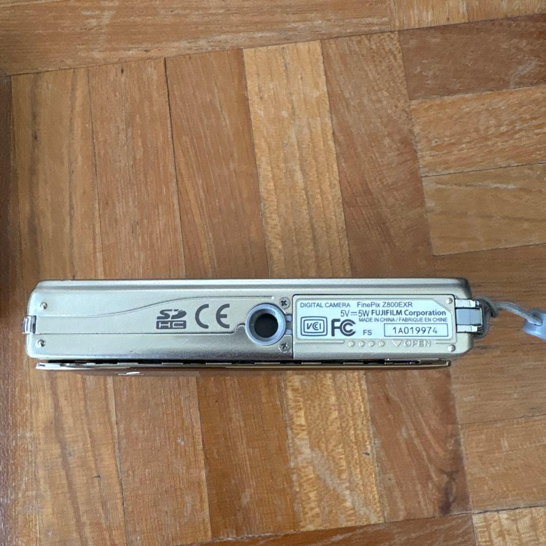 FUJIFILM デジタルカメラ FinePix Z800 EXR【動作確認済】