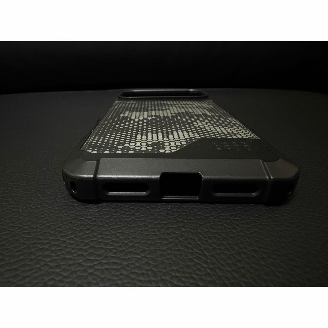 UAG iPhone 17 Pro Max ケースMETROPOLIS LT
