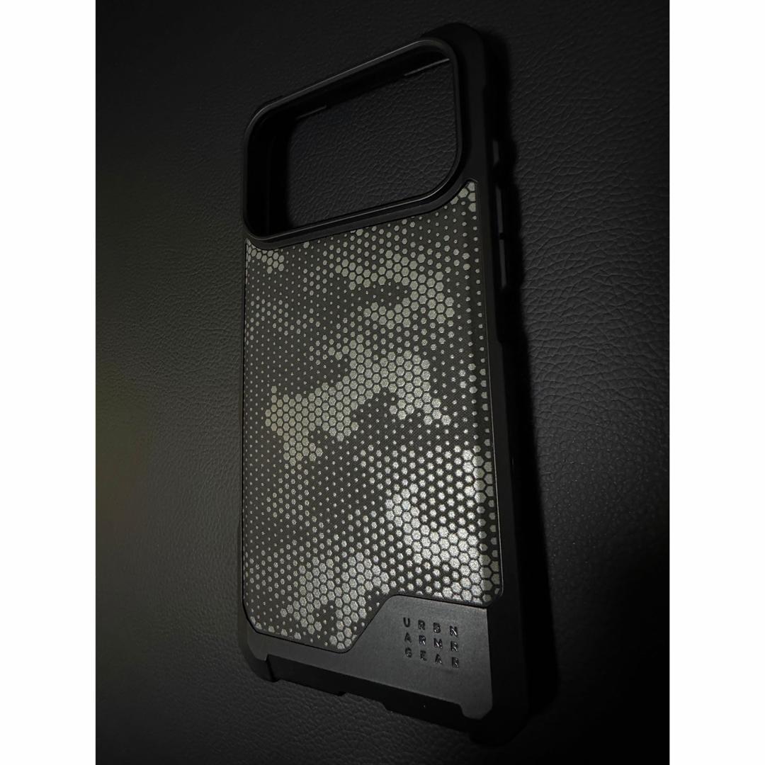 UAG iPhone 17 Pro Max ケースMETROPOLIS LT