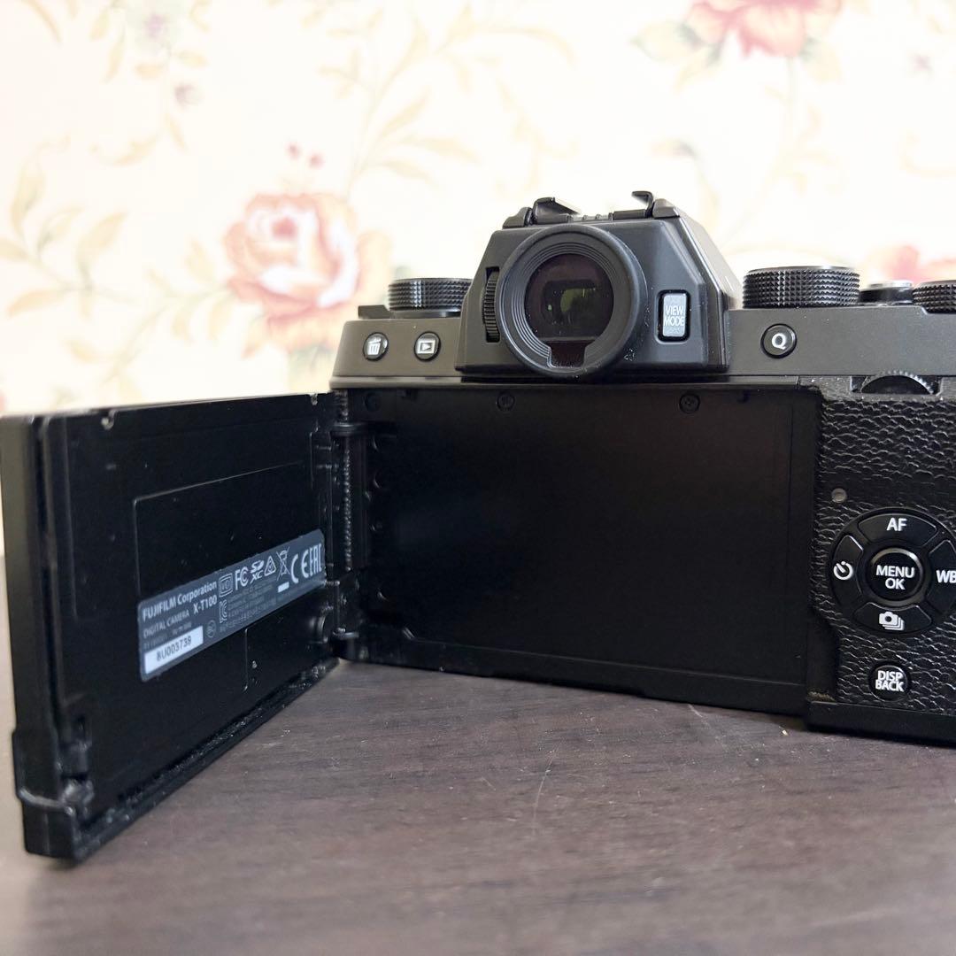 FUJIFILM X-T100 レンズキット XC15-45mm