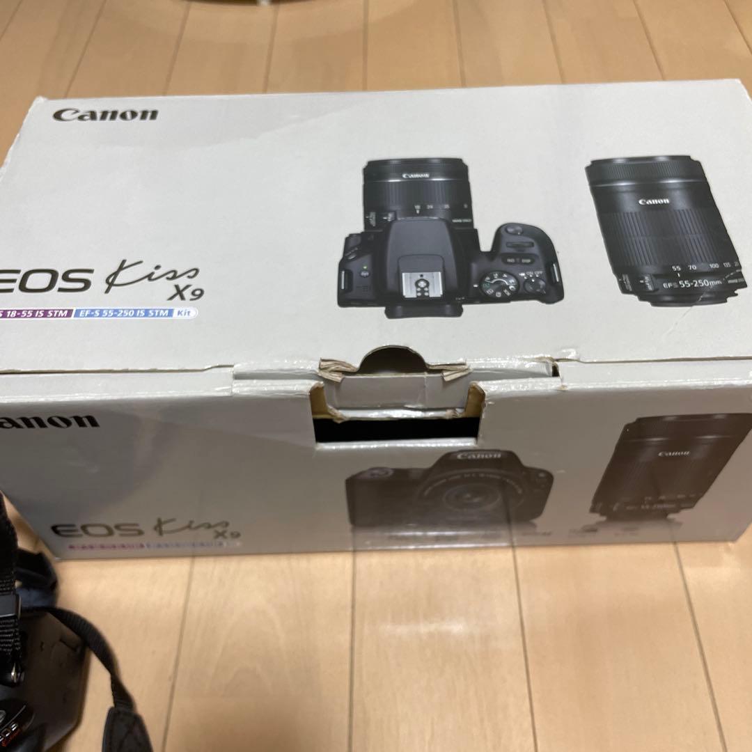 Canon EOS Kiss X9 レンズ2本付き