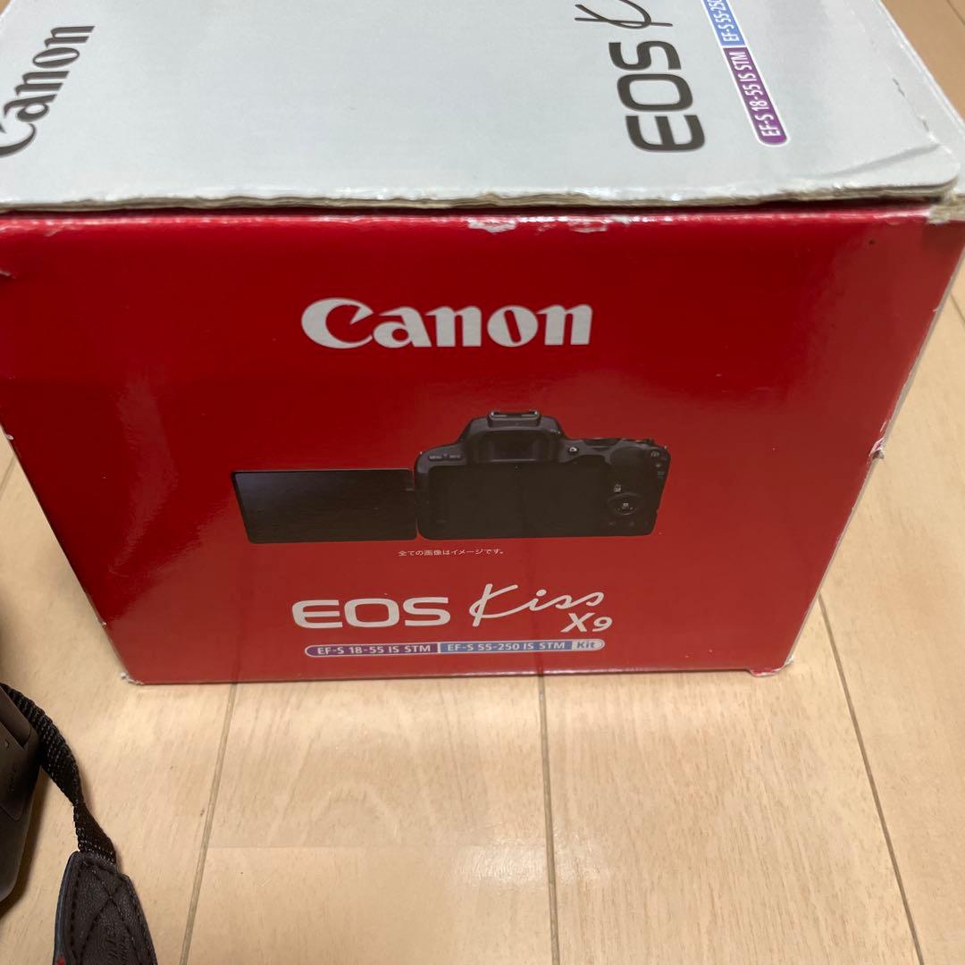 Canon EOS Kiss X9 レンズ2本付き