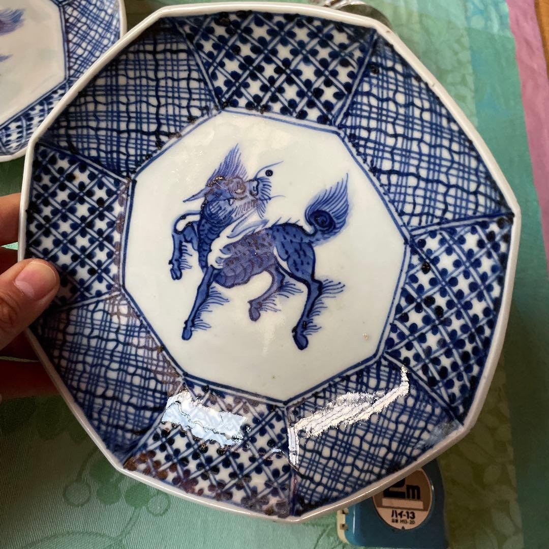 古伊万里　染付　霊獣　格子模様　中皿　2客