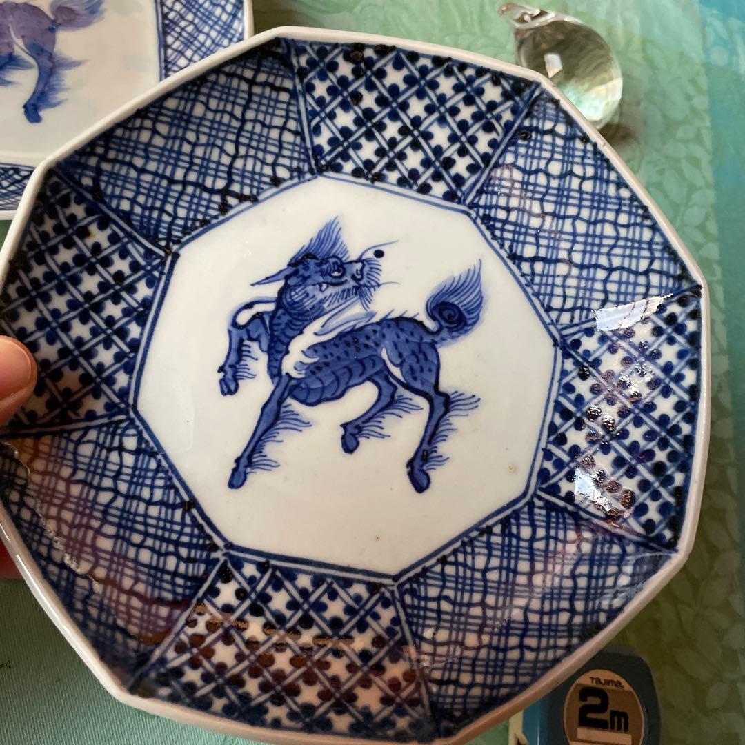 古伊万里　染付　霊獣　格子模様　中皿　2客