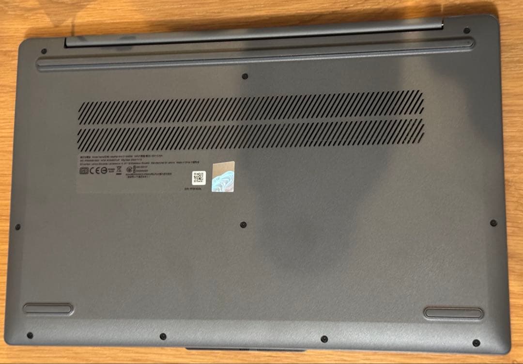 Lenovo IdeaPad Slim3 15ABR8 15.6inch 極美品