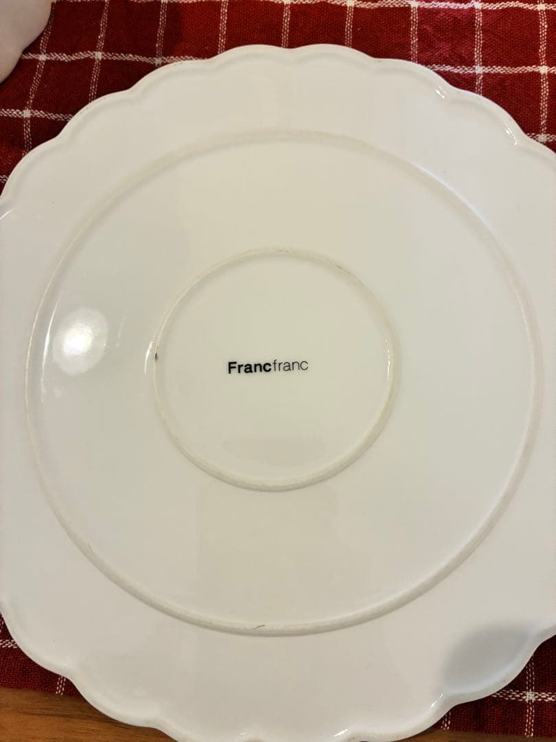 ティーポットとカップ2個の食器セット