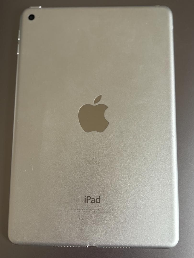 iPad mini 4 16GB wifi シルバー （りん）