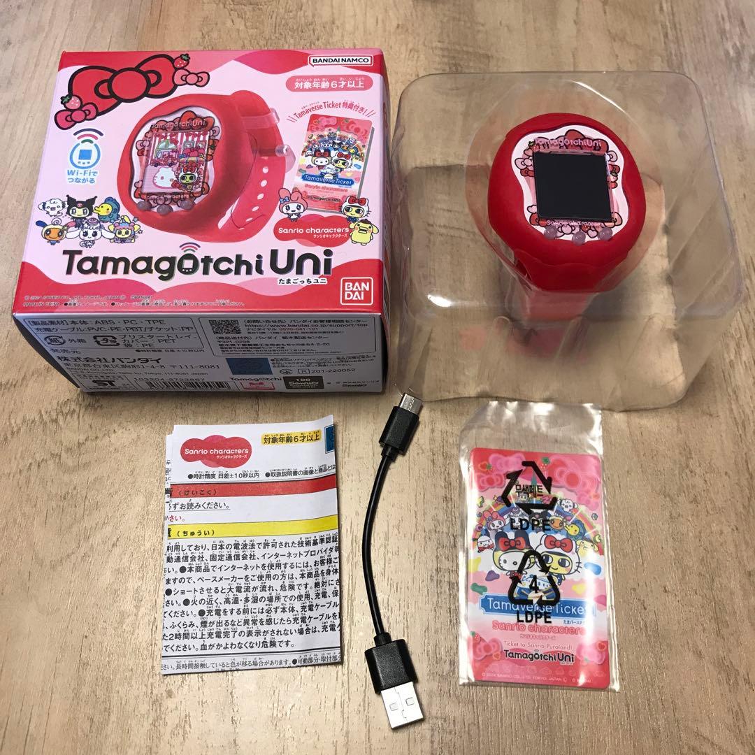 Tamagotchi Uni ハローキティデザイン