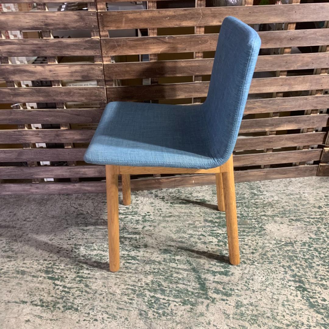 K946 IDEE STILT ステルト ダイニングチェア