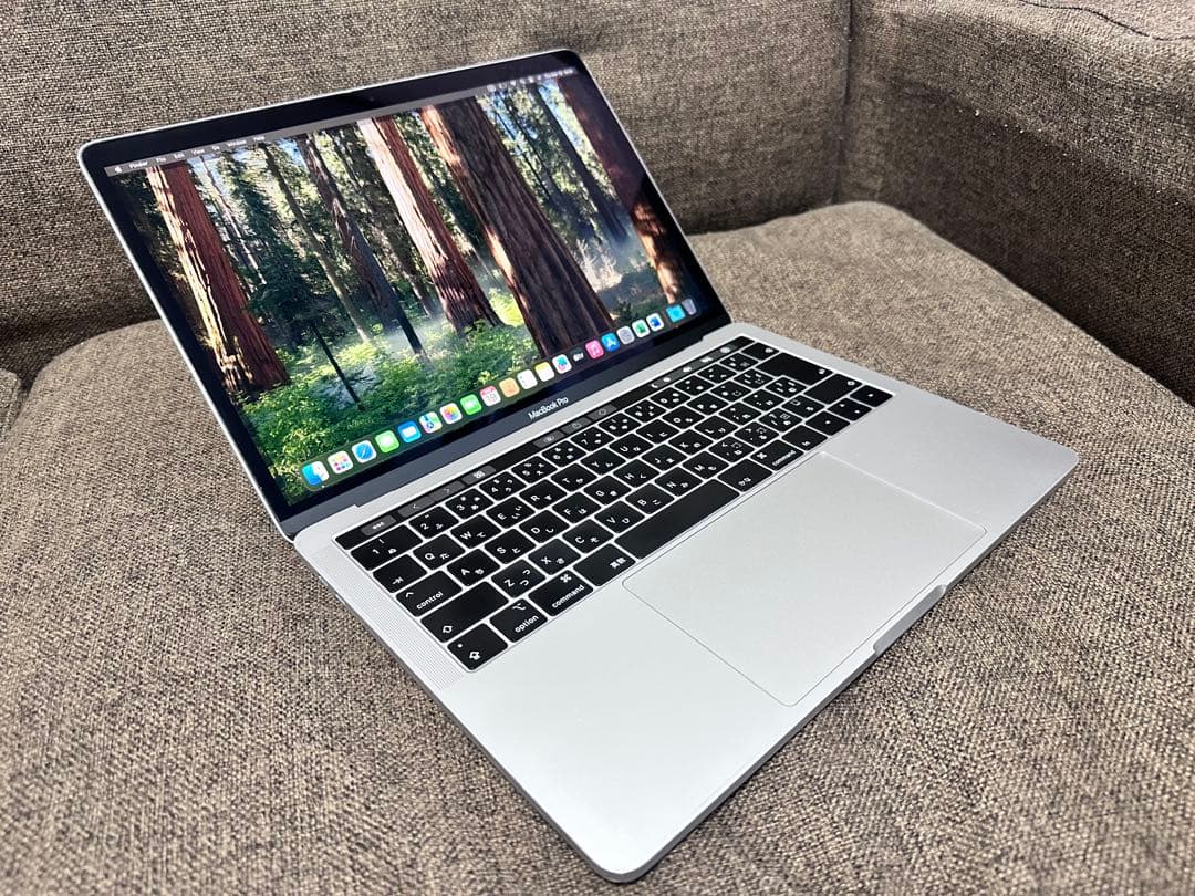 Apple MacBook Pro 2019 i5 8GB 512 オフィス付き