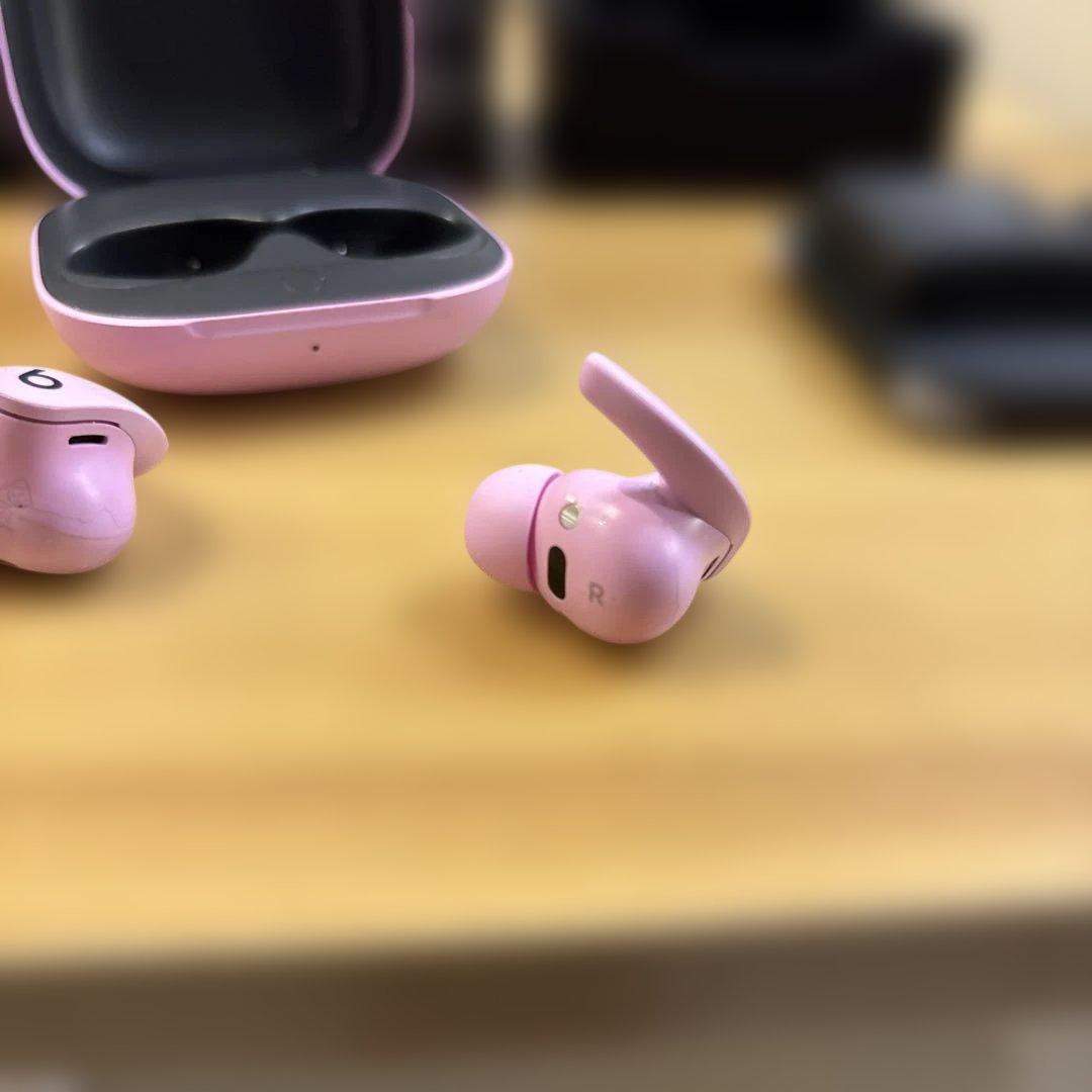 【極美品】Beats Fit Pro ワイヤレスイヤホン