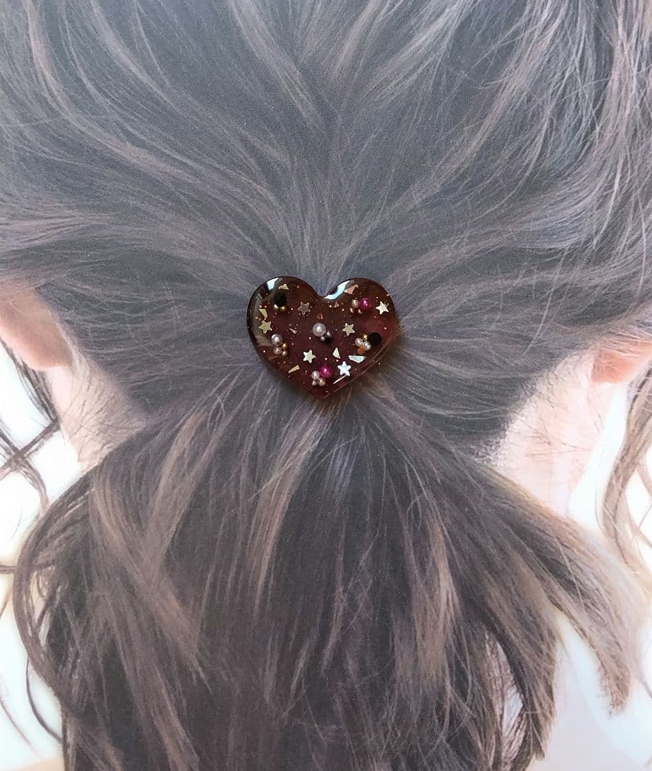 大人イルミネーション グレープ色ハートレジンヘアゴム